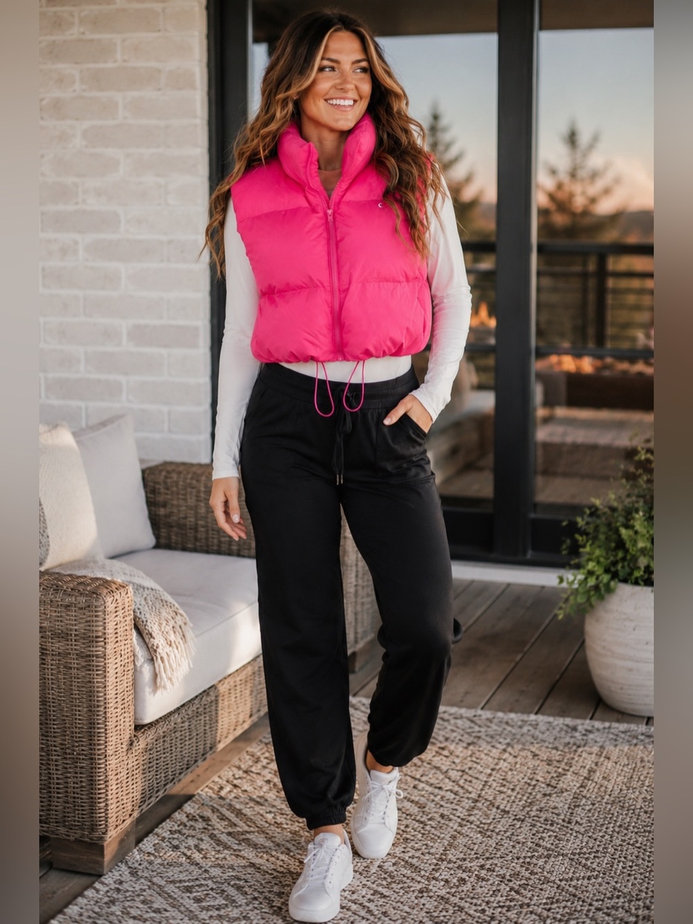 ZYIA hot pink cropped puffer vest Size Medium ZYIA elevate puffer vest